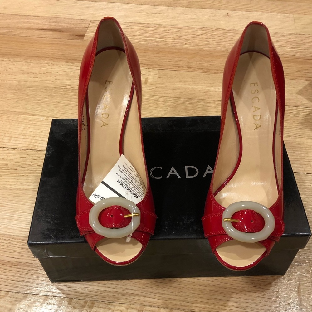 BNWT ESCADA heels red patent leather sz 38.5